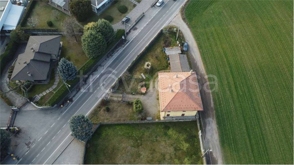 appartamento in vendita a Lomazzo