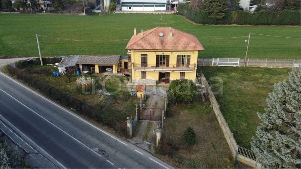 appartamento in vendita a Lomazzo