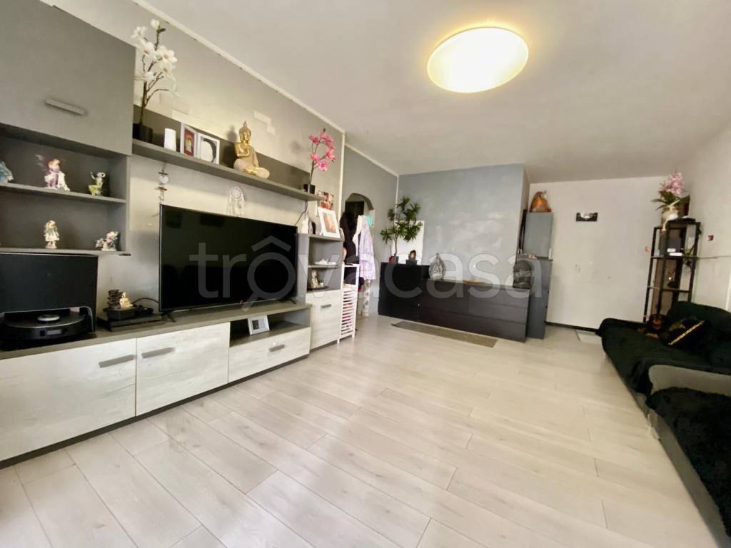 appartamento in vendita a Lomazzo