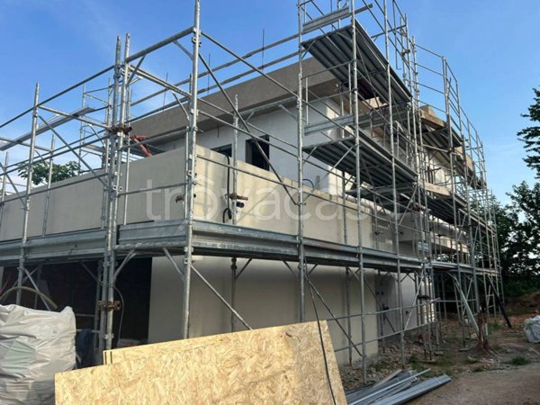 casa indipendente in vendita a Lomazzo