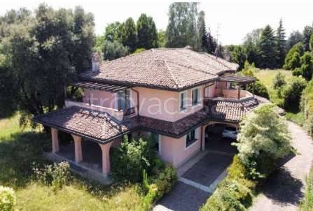 casa indipendente in vendita a Lomazzo