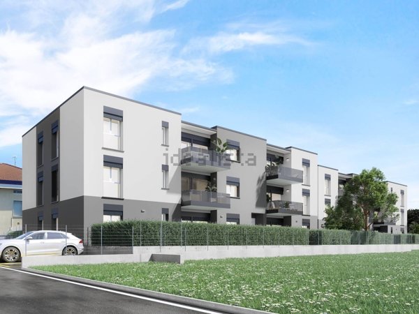 appartamento in vendita a Lomazzo