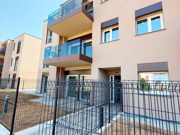 appartamento in vendita a Lomazzo