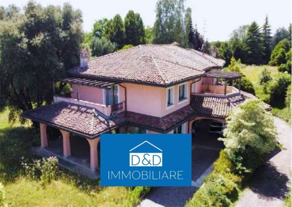 casa indipendente in vendita a Lomazzo