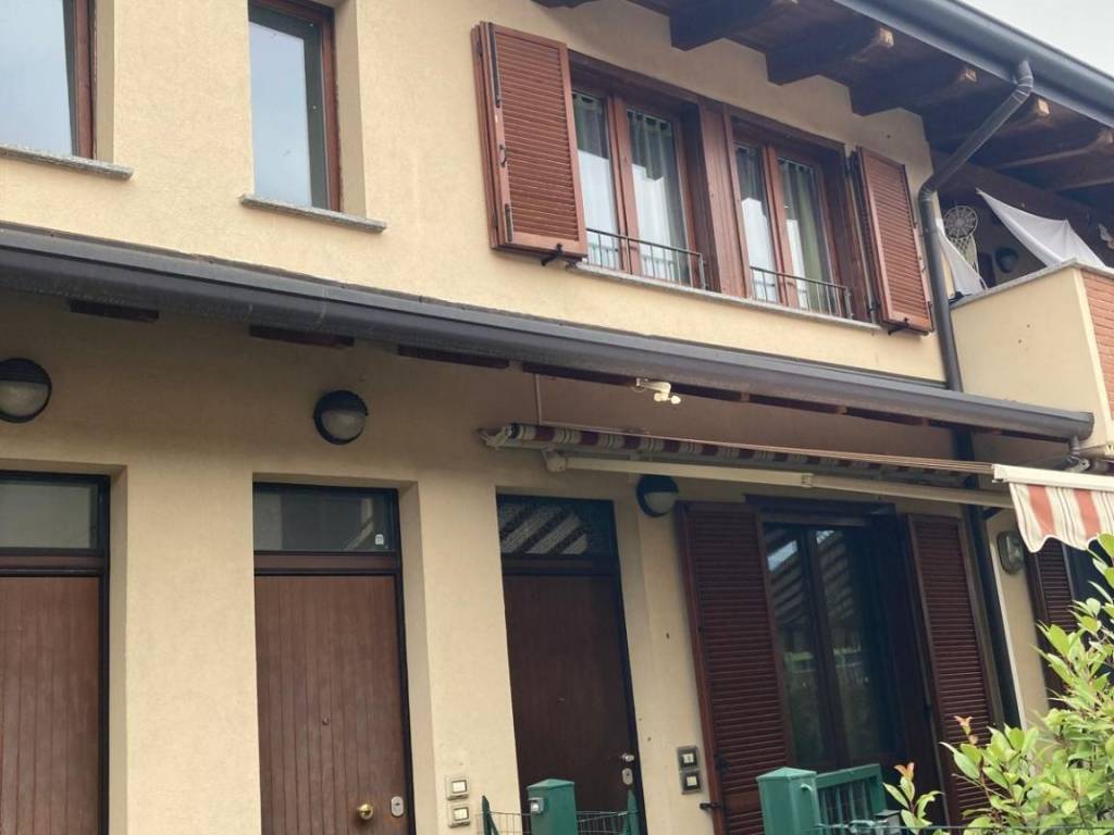 appartamento in vendita a Lomazzo