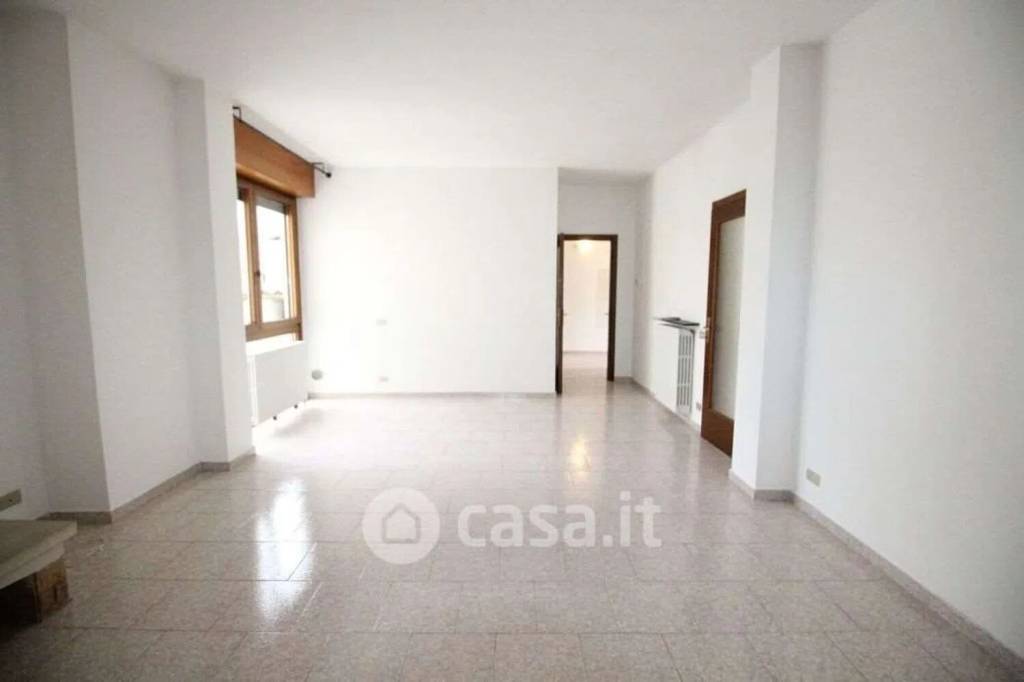 casa indipendente in vendita a Lomazzo