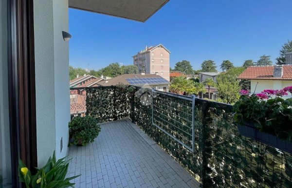 appartamento in vendita a Lomazzo