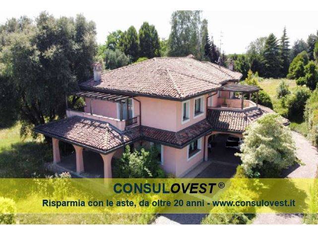 villa in vendita a Lomazzo