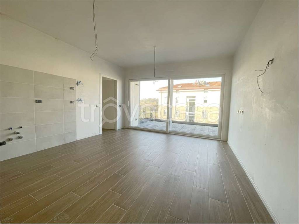 appartamento in vendita a Lomazzo