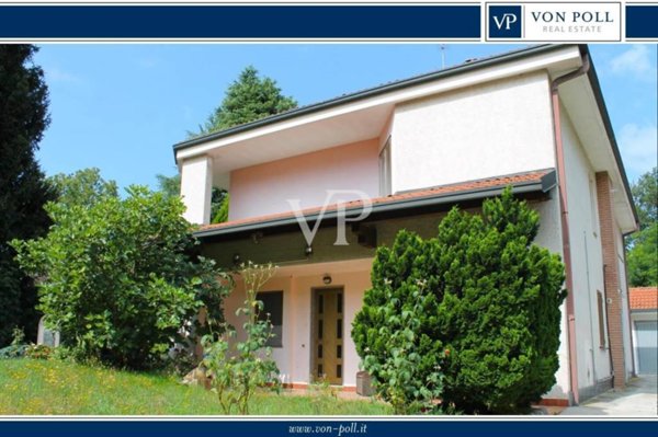 casa indipendente in vendita a Lomazzo