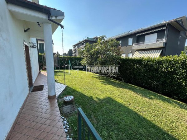 casa indipendente in vendita a Lomazzo