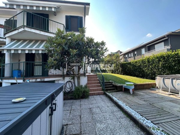 casa indipendente in vendita a Lomazzo