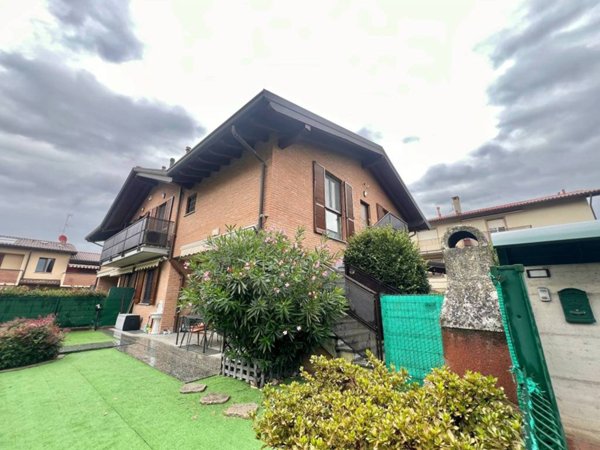 appartamento in vendita a Lomazzo