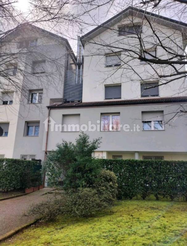 appartamento in vendita a Lomazzo