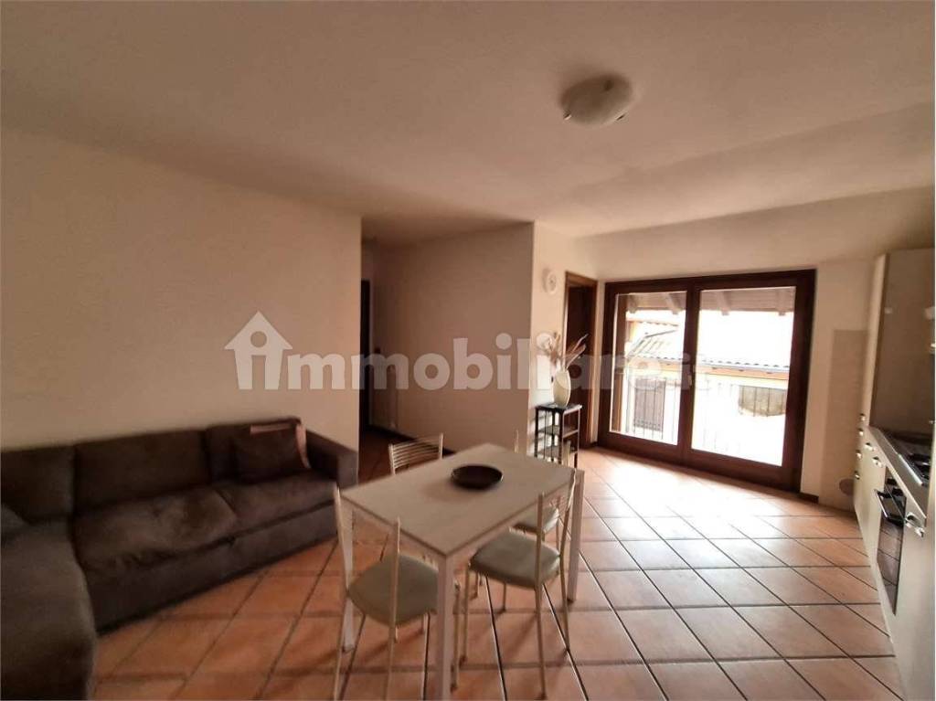 appartamento in vendita a Lomazzo