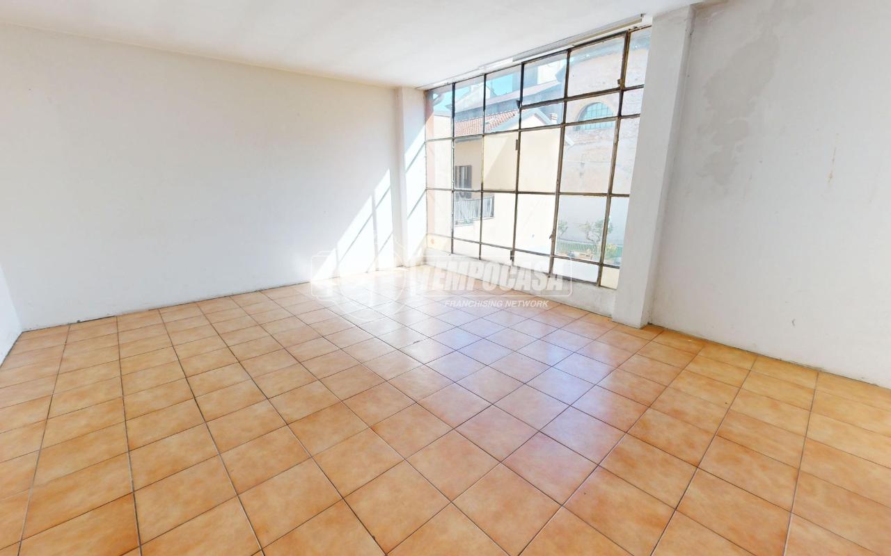 appartamento in vendita a Lomazzo