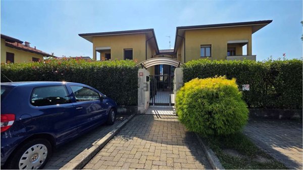 appartamento in vendita a Lomazzo