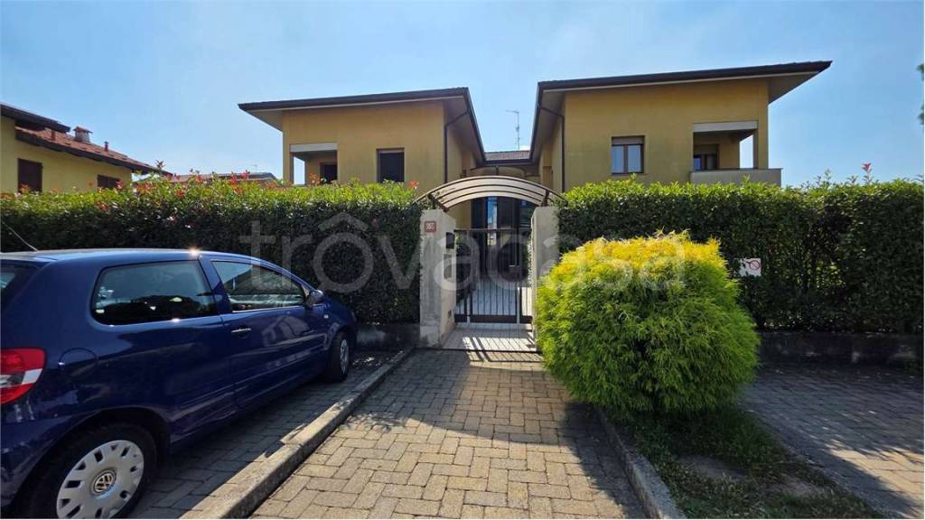 appartamento in vendita a Lomazzo
