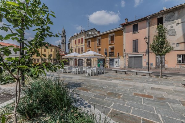 casa indipendente in vendita a Lomazzo