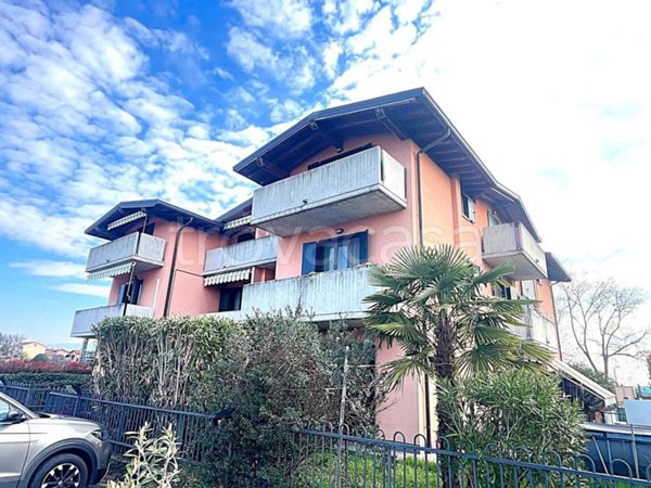 appartamento in vendita a Lomazzo