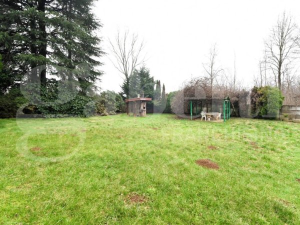 casa indipendente in vendita a Lomazzo