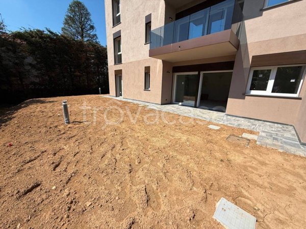 appartamento in vendita a Lomazzo