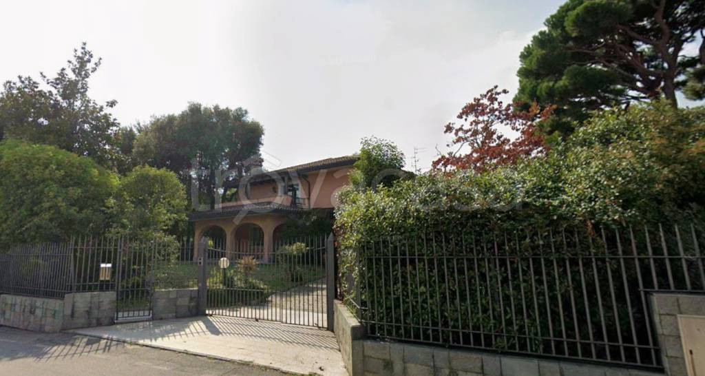 casa indipendente in vendita a Lomazzo