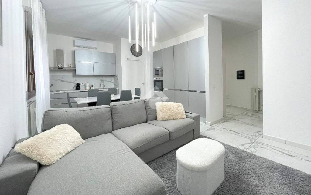 appartamento in vendita a Lomazzo