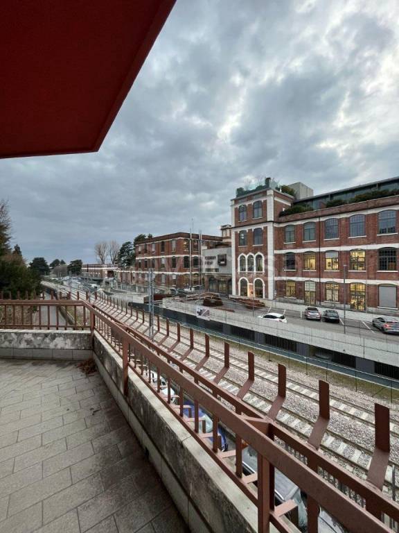 appartamento in vendita a Lomazzo