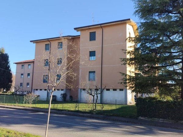 appartamento in vendita a Lomazzo