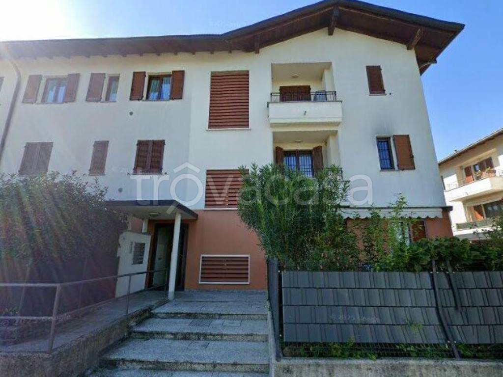 appartamento in vendita a Lomazzo