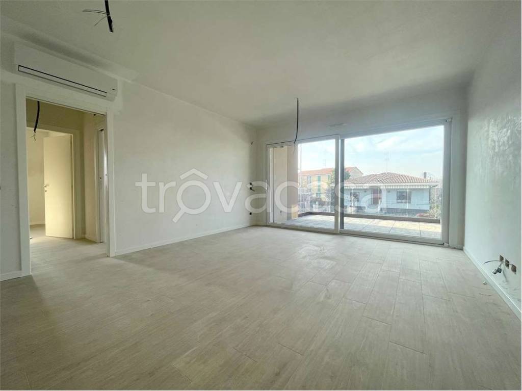 appartamento in vendita a Lomazzo