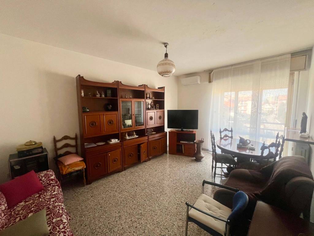 appartamento in vendita a Lomazzo