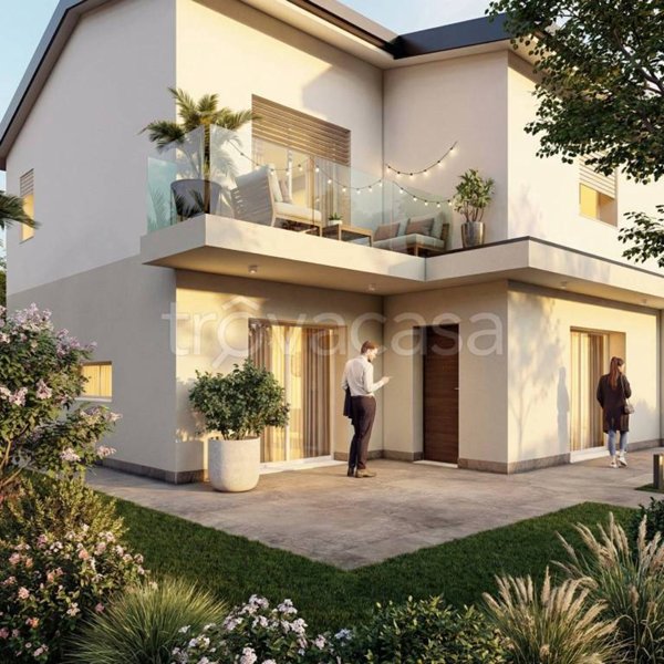 casa indipendente in vendita a Lomazzo