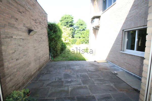 casa indipendente in vendita a Lomazzo