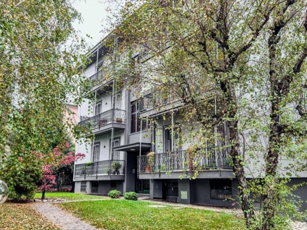 appartamento in vendita a Lomazzo