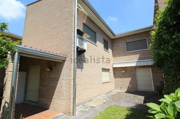 casa indipendente in vendita a Lomazzo