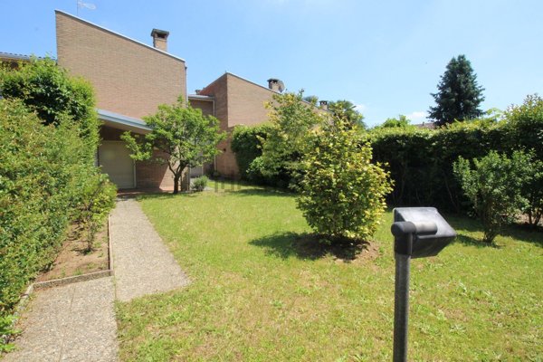 casa indipendente in vendita a Lomazzo