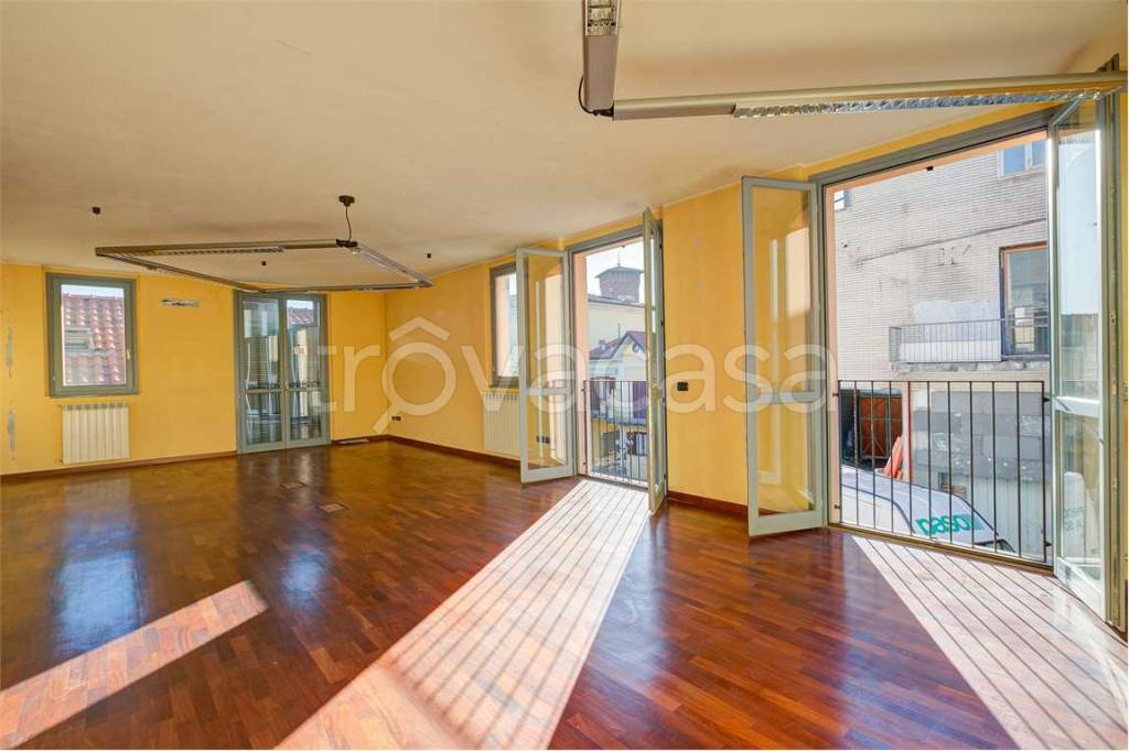 appartamento in vendita a Lomazzo