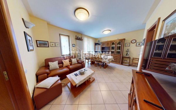 appartamento in vendita a Lomazzo