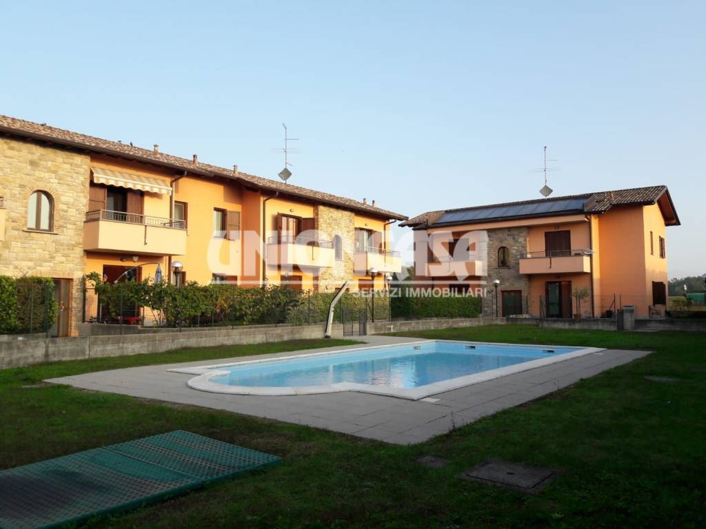 appartamento in vendita a Lomazzo