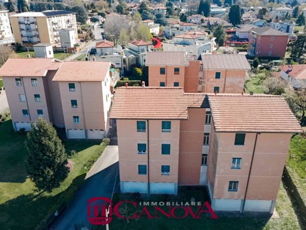 appartamento in vendita a Lomazzo