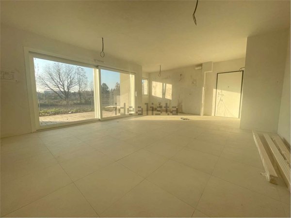 appartamento in vendita a Lomazzo