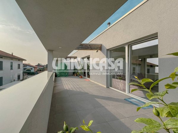 appartamento in vendita a Lomazzo