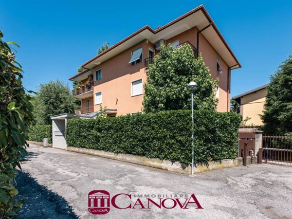 appartamento in vendita a Lomazzo