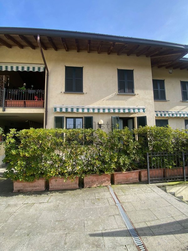 casa indipendente in vendita a Lomazzo