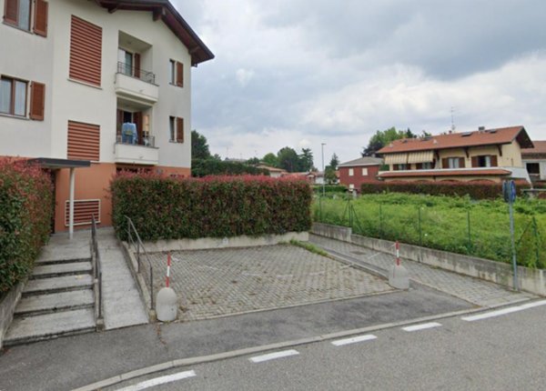 appartamento in vendita a Lomazzo