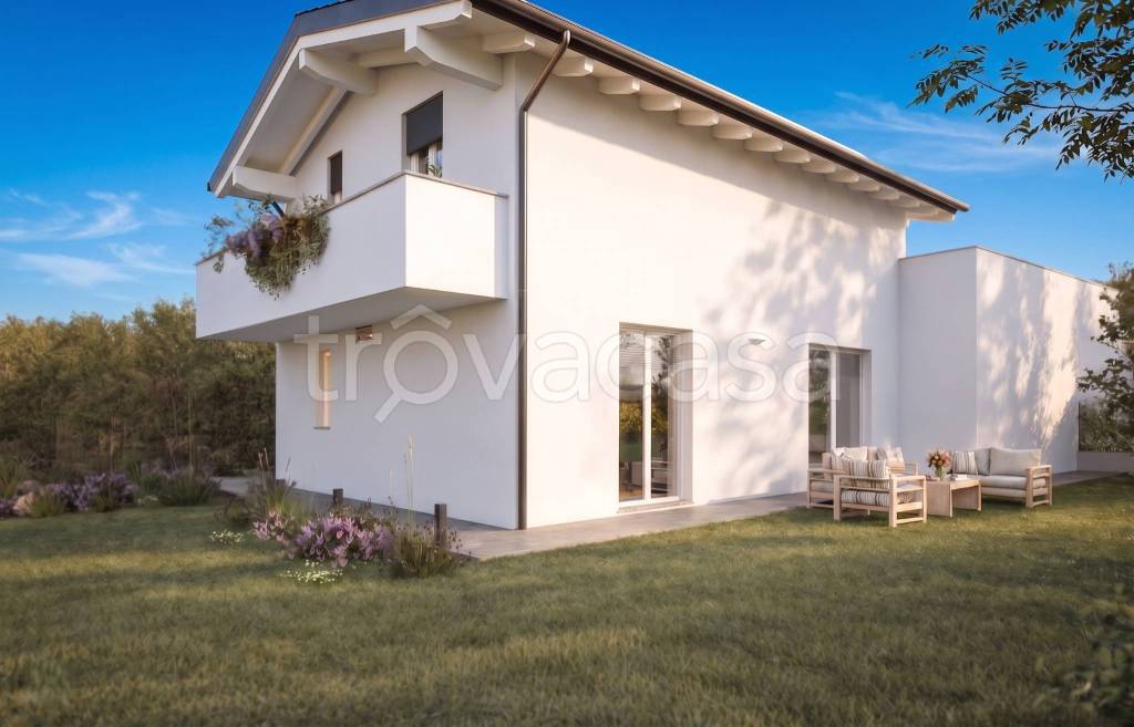 casa indipendente in vendita a Lomazzo