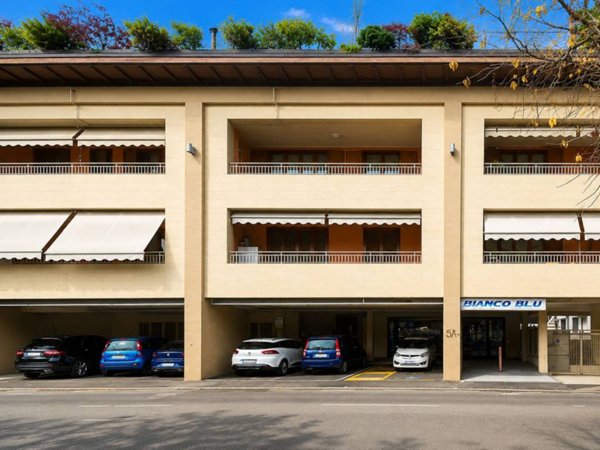 appartamento in vendita a Lomazzo