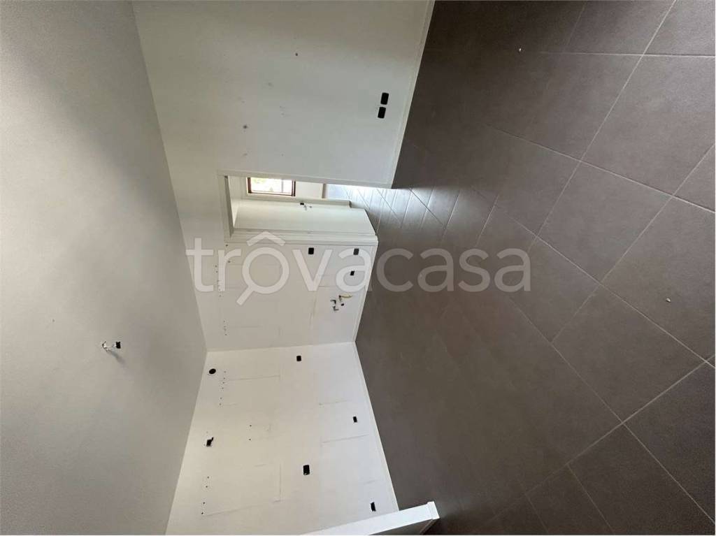 appartamento in vendita a Lomazzo